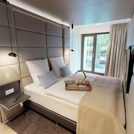 White Pearl 1.12 Timmendorfer Strand