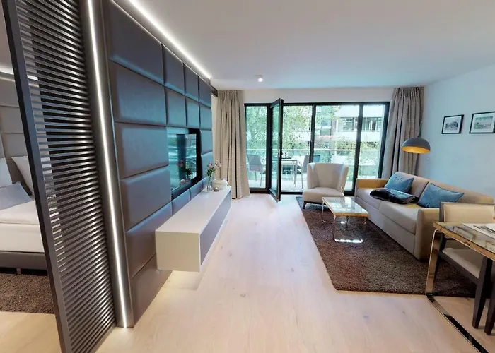 White Pearl 1.12 Apartment *