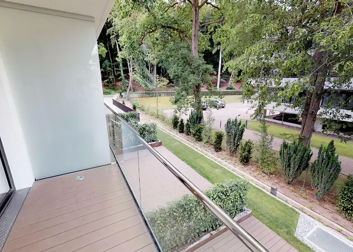 Apartment White Pearl 1.12